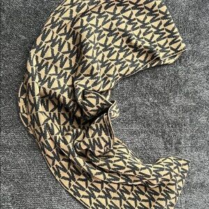 Michael Kors Black and Brown Scarf